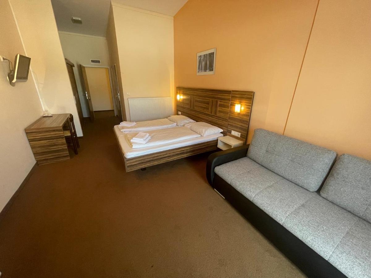 Hotel Koralpe Elsenbrunn Extérieur photo